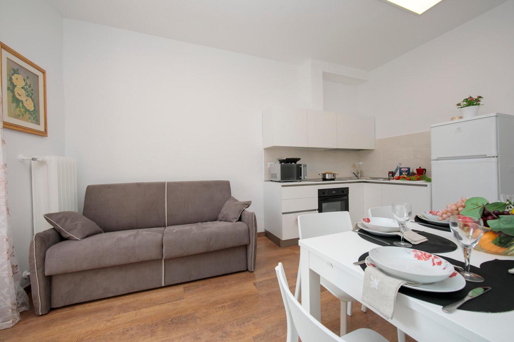 Residenza Rocca Del Lago - Happy Rentals Riva del Garda Ngoại thất bức ảnh